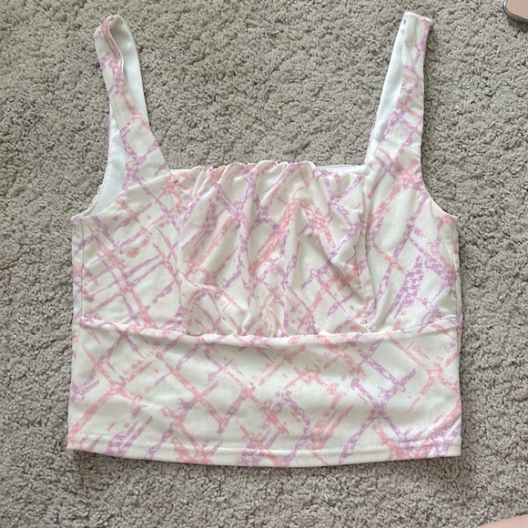 Abound tank top - Picture 2 of 3